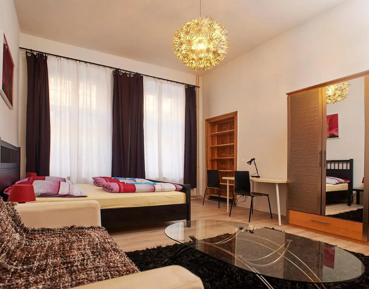 LittleFriedrichRooms @ propellerwerk Berlin